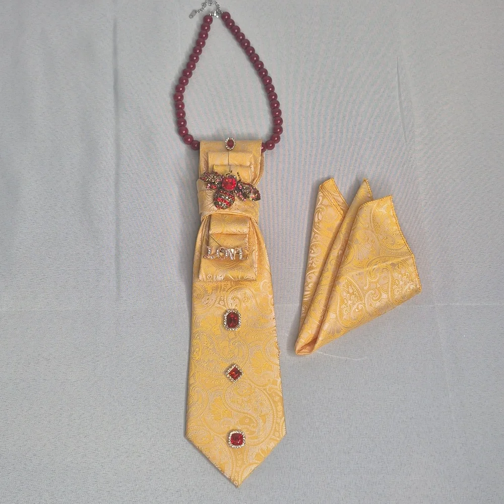Handcrafted Luxury Fashion Necktie Necklace 📿 (GOLDIE LOCS)